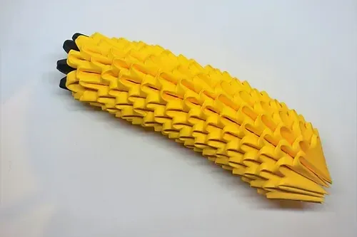 Kit origami 3D banane à plier et assembler : sculpture en origami 3D, vue 1
