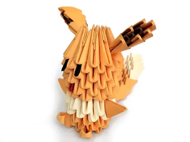 Kit origami 3D Évoli Pokémon en papier à plier : sculpture en origami 3D, vue 1