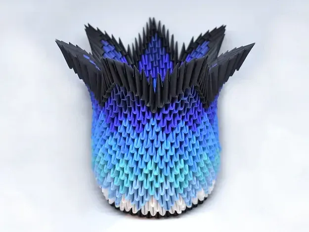 Kit origami 3D vase Neptune bleu marin : sculpture en origami 3D, vue 1